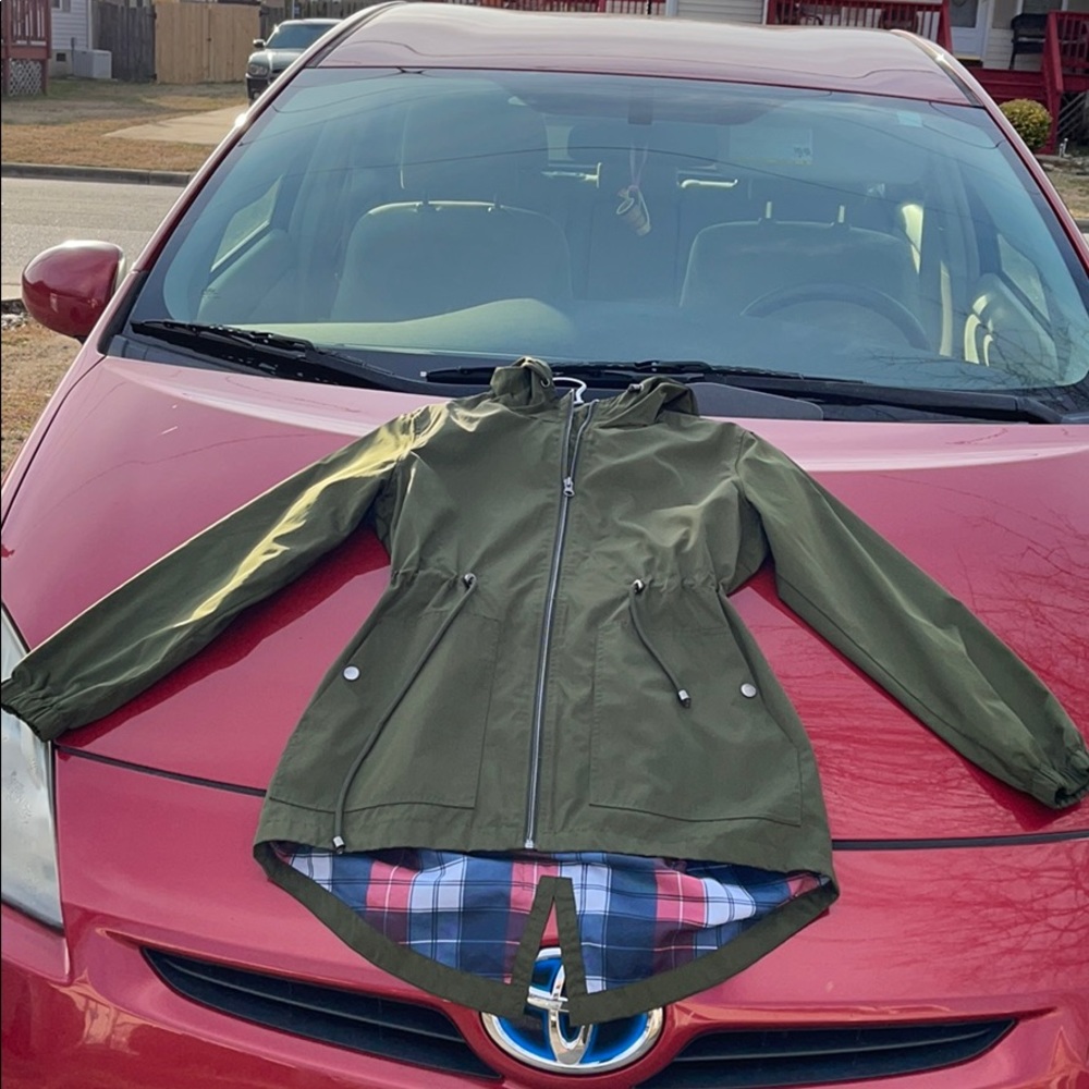 Rain coat